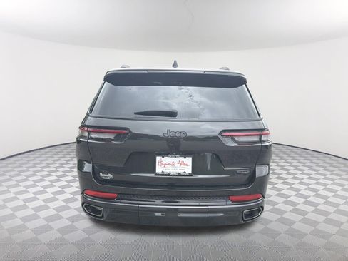 Used 2024 Jeep Grand Cherokee L Summit AWD/4WD image 5