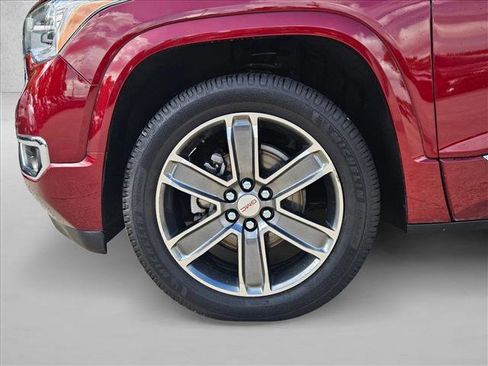 Used 2017 GMC Acadia Denali w/ Technology Package image 9