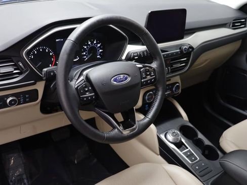 Used 2021 Ford Escape SEL image 6