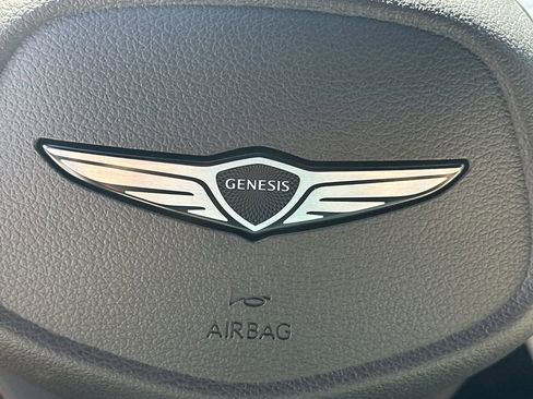 New 2026 Genesis G70 2.5T image 38