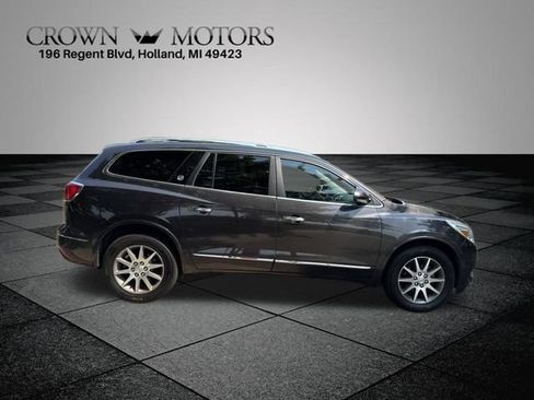 Used 2017 Buick Enclave Leather AWD/4WD image 8