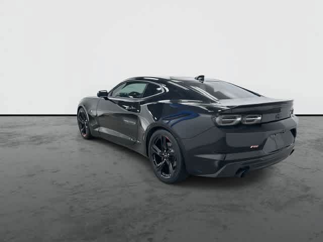 Used 2020 Chevrolet Camaro LT w/ RS Package RWD image 2