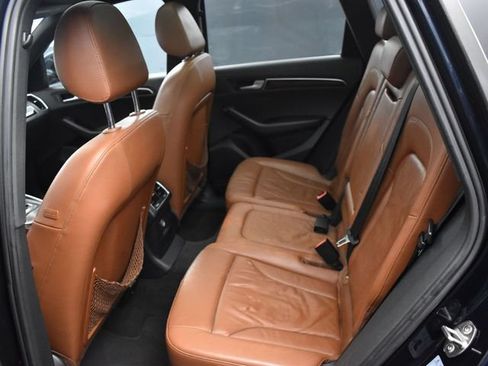 Used 2011 Audi Q5 2.0T Premium AWD/4WD image 22