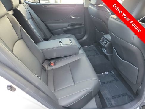 Used 2024 Lexus ES 350 w/ Accessory Package (Z1) FWD image 21