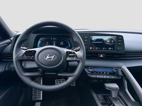 New 2026 Hyundai Elantra SEL Sport image 23
