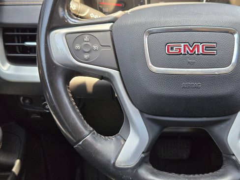 Used 2019 GMC Terrain SLE w/ Driver Convenience Package FWD image 21