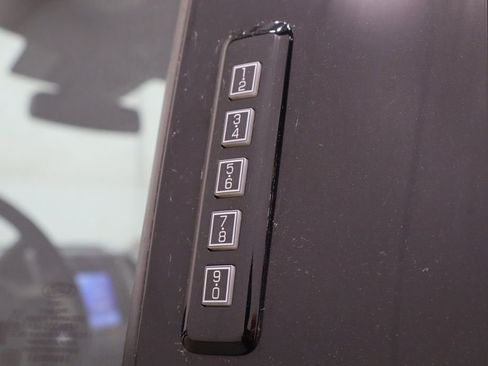 Used 2021 Ford F250 Lariat image 24