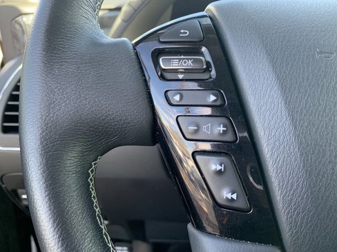 Used 2023 INFINITI QX80 Luxe w/ Cargo Package image 19