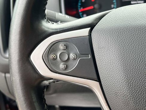 Used 2021 Chevrolet Colorado LT image 25