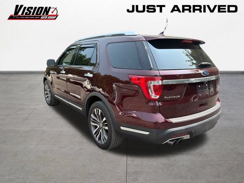 Used 2018 Ford Explorer Platinum AWD/4WD image 7