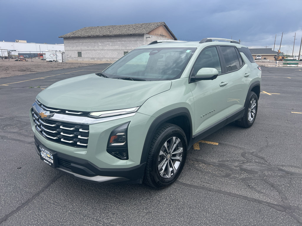 Used 2025 Chevrolet Equinox LT w/ Convenience Package II AWD/4WD image 8