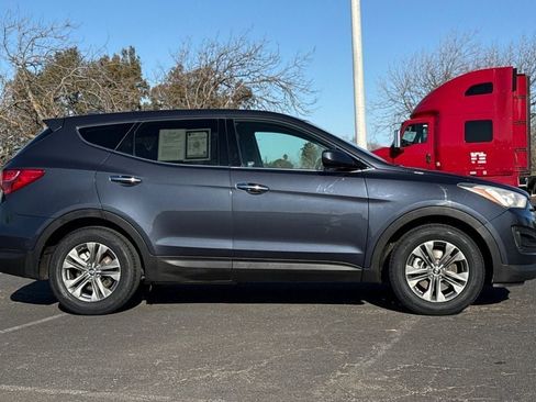 Used 2014 Hyundai Santa Fe Sport image 3