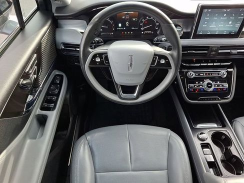 Used 2021 Lincoln Corsair AWD w/ Equipment Group 101A image 12
