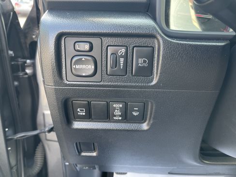Certified 2022 Toyota 4Runner Limited AWD/4WD image 25