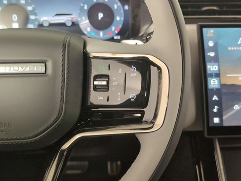 Used 2026 Land Rover Range Rover Velar Dynamic SE image 15