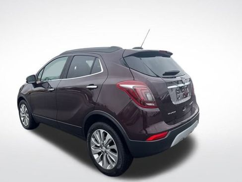 Used 2018 Buick Encore Preferred image 3