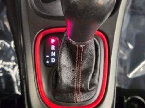 Used 2019 Jeep Compass Trailhawk w/ Cold Weather Group AWD/4WD image 21