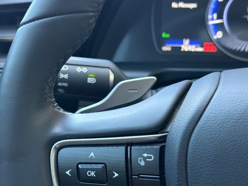Certified 2025 Lexus ES 350 FWD image 31