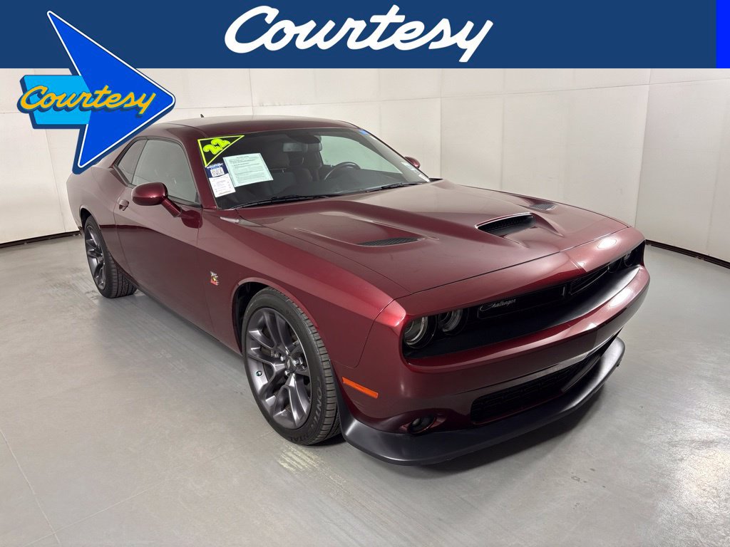 Used 2023 Dodge Challenger R/T Scat Pack RWD image 1