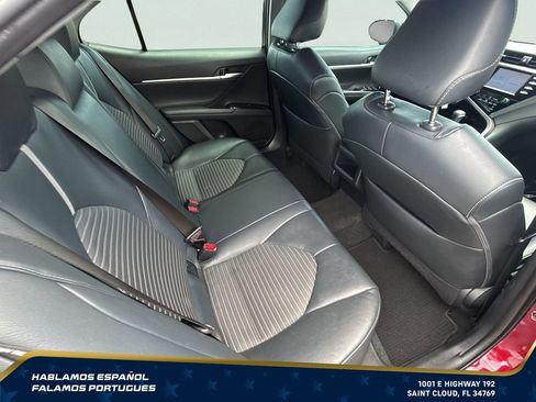 Used 2018 Toyota Camry SE FWD image 28
