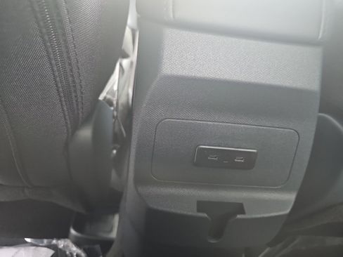 New 2025 Ford Maverick XL image 47