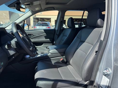 Used 2025 Honda Ridgeline RTL image 13