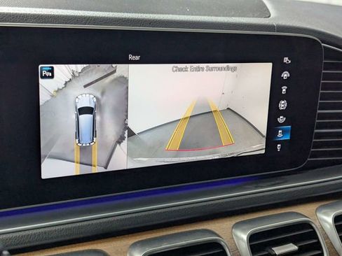 Used 2021 Mercedes-Benz GLS 580 4MATIC image 15