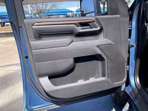 Used 2025 Chevrolet Silverado 2500 LT w/ Trail Boss Package image 21