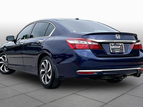 Used 2017 Honda Accord EX-L image 12