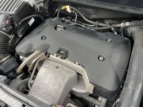 Used 2018 GMC Terrain Denali w/ Advanced Safety Package image 38