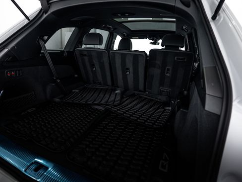 Certified 2025 Audi Q7 2.0T Premium Plus w/ Premium Plus Package image 19