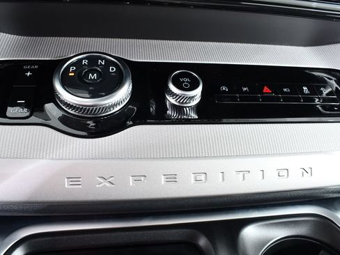 New 2027 Ford Expedition Active AWD/4WD image 28