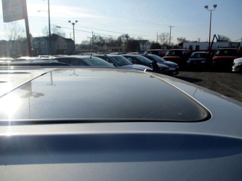 Used 2011 Chevrolet Suburban LT w/ Luxury Package image 7