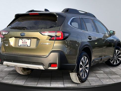 Certified 2025 Subaru Outback Limited image 2