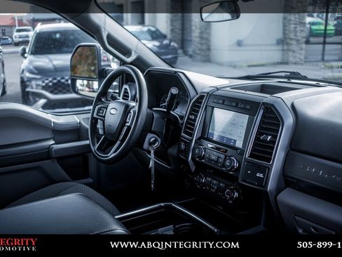 Used 2020 Ford F250 XLT w/ XLT Premium Package image 38