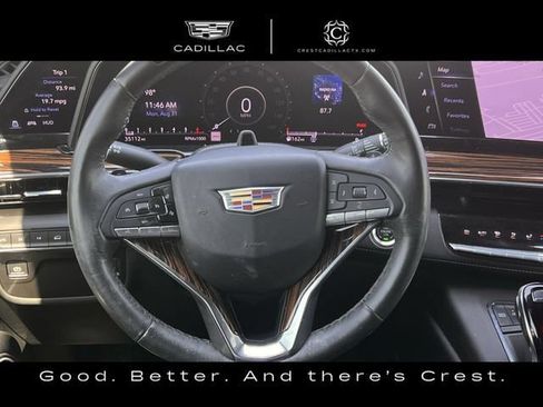 Certified 2024 Cadillac Escalade Premium Luxury AWD/4WD image 15