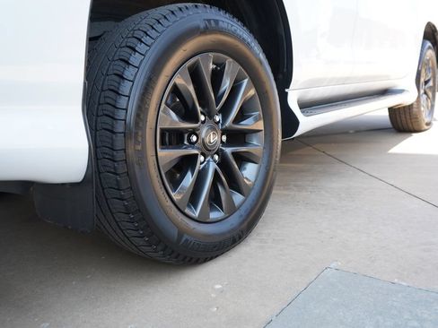 Used 2020 Lexus GX 460 Premium AWD/4WD image 7