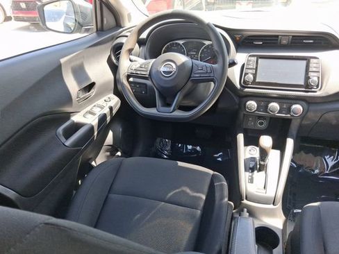 Used 2023 Nissan Kicks S image 8