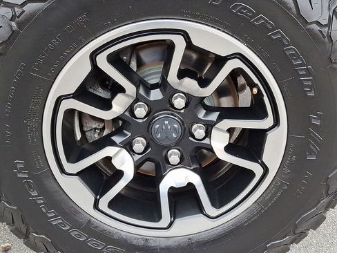 Used 2017 RAM 1500 Rebel w/ Luxury Group image 8