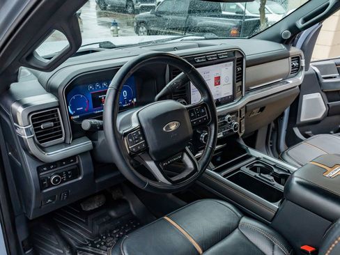 Used 2024 Ford F350 Platinum image 14