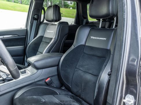 Used 2018 Jeep Grand Cherokee Trackhawk AWD/4WD image 39