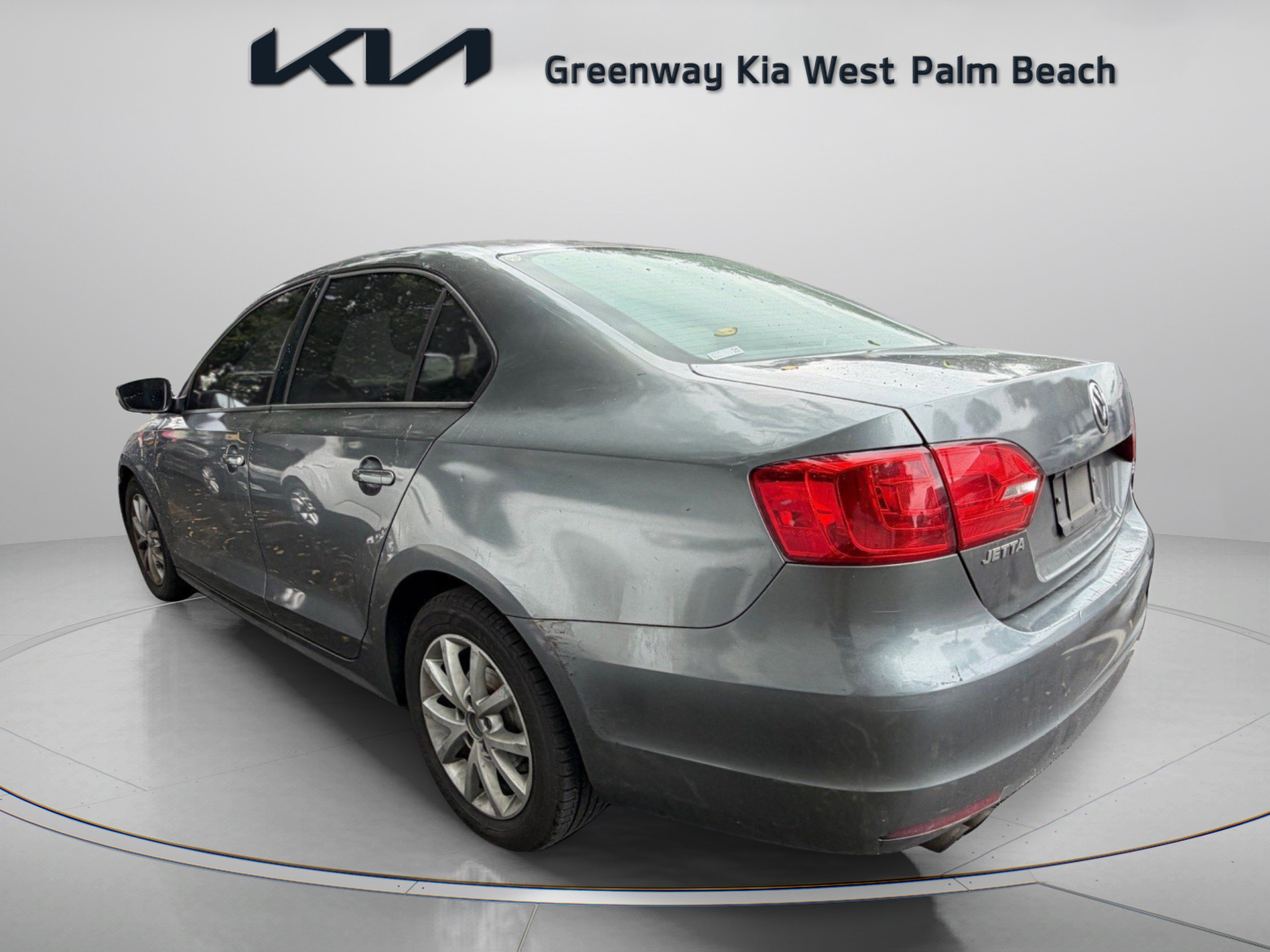 Used 2012 Volkswagen Jetta SE FWD image 4