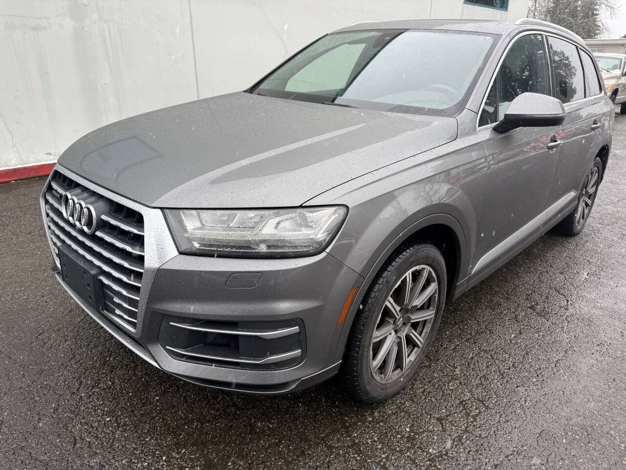Used 2017 Audi Q7 3.0T Premium Plus AWD/4WD image 1