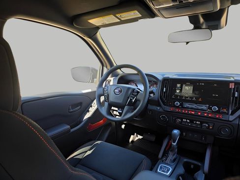 New 2026 Nissan Frontier PRO-4X w/ Pro-4x Convenience Package AWD/4WD image 10
