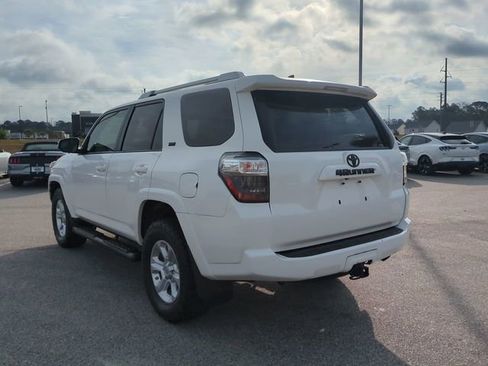 Used 2017 Toyota 4Runner SR5 Premium image 6