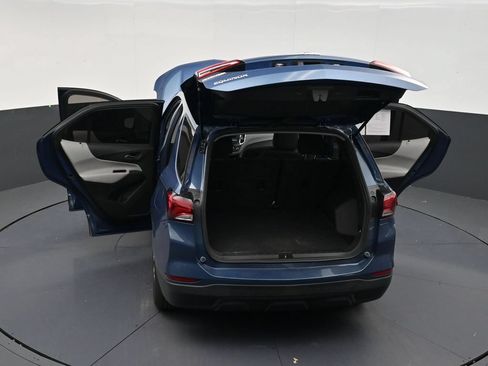 Used 2024 Chevrolet Equinox LS FWD image 31