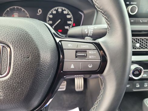 Used 2025 Honda Civic Sport image 22