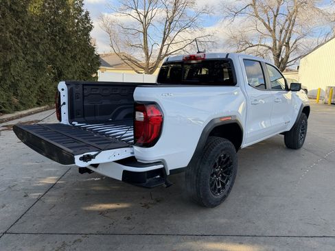 New 2026 GMC Canyon Elevation w/ Convenience Package image 37