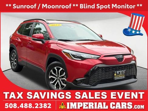Used 2024 Toyota Corolla Cross AWD Hybrid w/ Moonroof Package image 1
