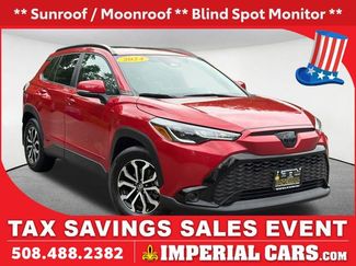 Used 2024 Toyota Corolla Cross AWD Hybrid w/ Moonroof Package video 1